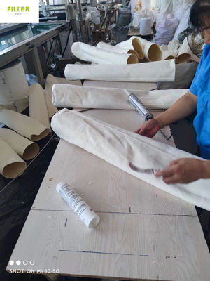Özel Yüksek Sıcaklıklı 550GSM Nomex Aramid Filtre Kolları Toz Endüstrisi için