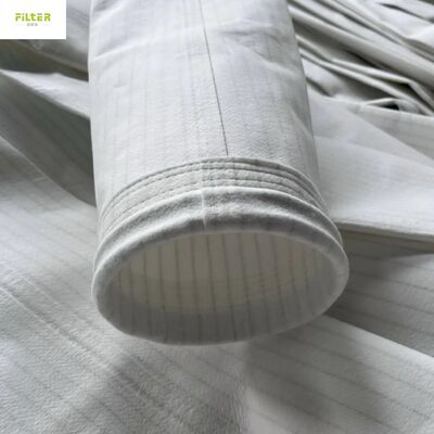 Çeşitli Endüstriyel Toz Toplama Sistemleri için 550 GSM P84 Filtre Bezi ile Üretilen Özelleştirilebilir P84 Filtre Torbaları